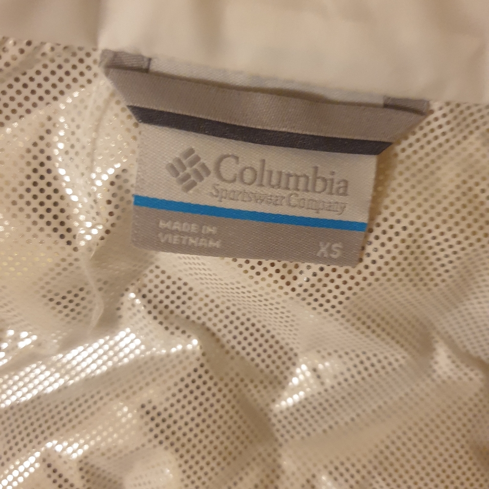 Columbia White Winter Jacket - image 2